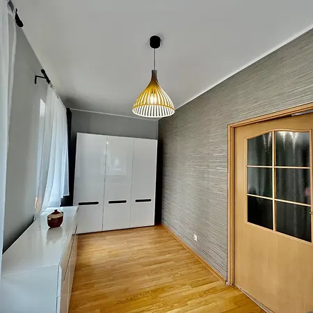 Tanie Puszkina 1 Wałbrzych